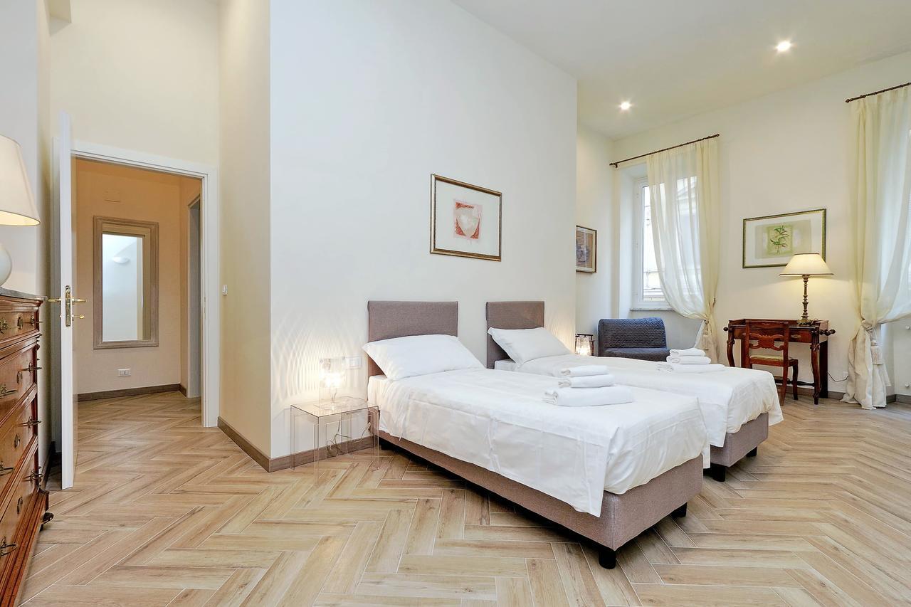 Апартаменты Sistina 2 Рим Экстерьер фото